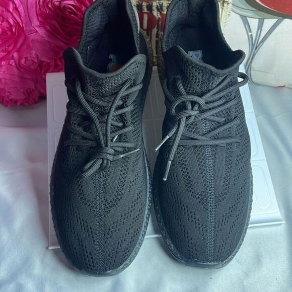 (A) Pony product from New York shoes. BRAND NEW, size 11 men's - Picture 3 of 10